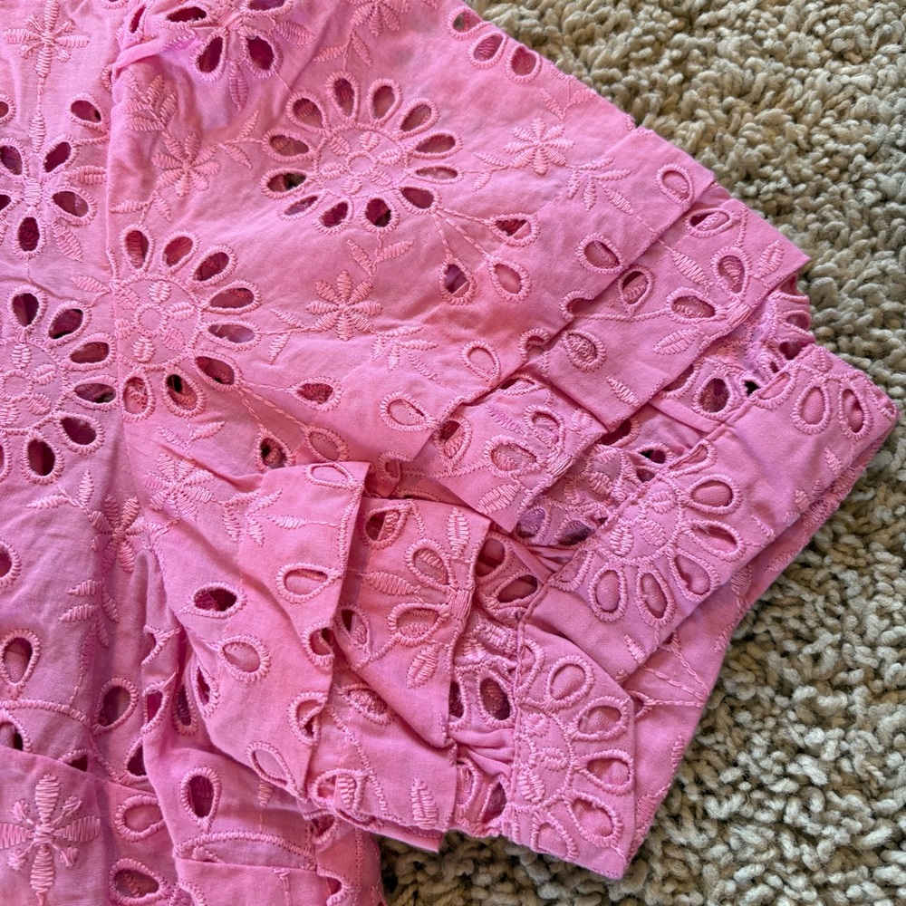 J Crew Puff-Sleeve Popover Top in Eyelet Pink Size Medium - Picture 5 of 14